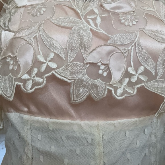 Vintage Elegant Cream Strapless Dress - Picture 3 of 3